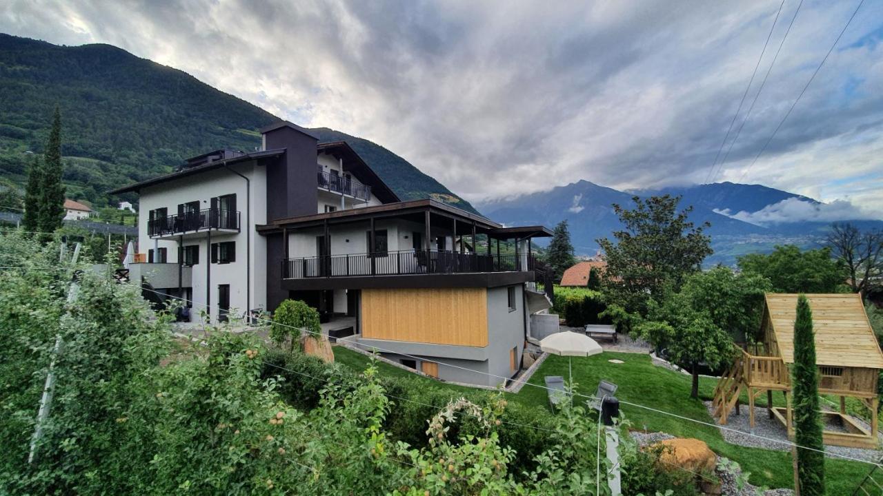 Haus Sonnegg Apartment Marlengo Exterior foto